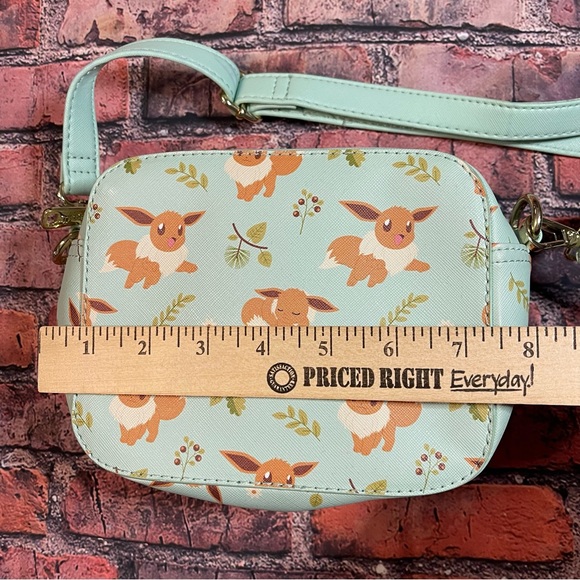 Loungefly Pokemon Eevee Pokemon Floral Heart Logo Crossbody Removable Strap RARE - Picture 5 of 11